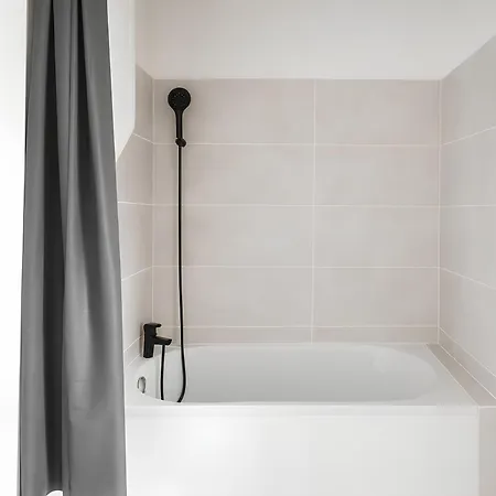2 Privée, Espaces Communs Partagés, Centre Gare, Linge&ménage Inclus Apartamento Ruan